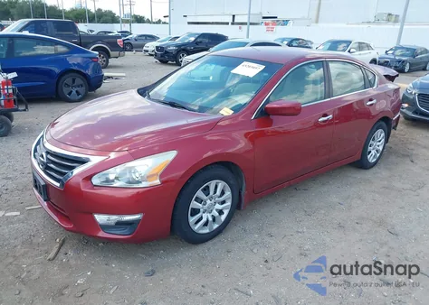 2015 Nissan Altima 2.5 S из США, поврежденный, VIN 1N4AL3AP4FN394709